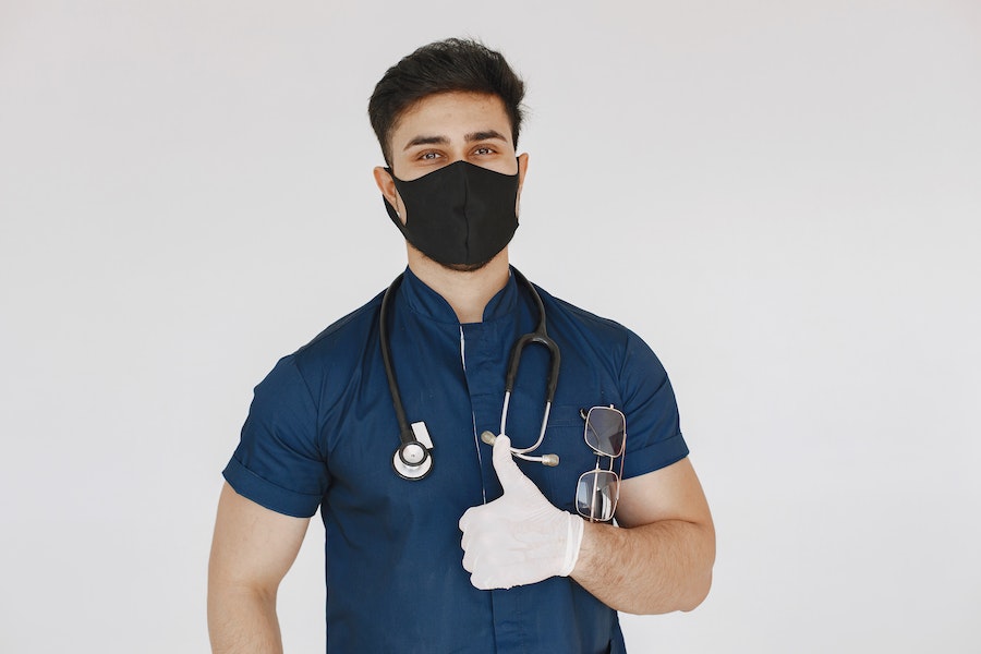 8 Steps To Becoming A Doctor In The United States